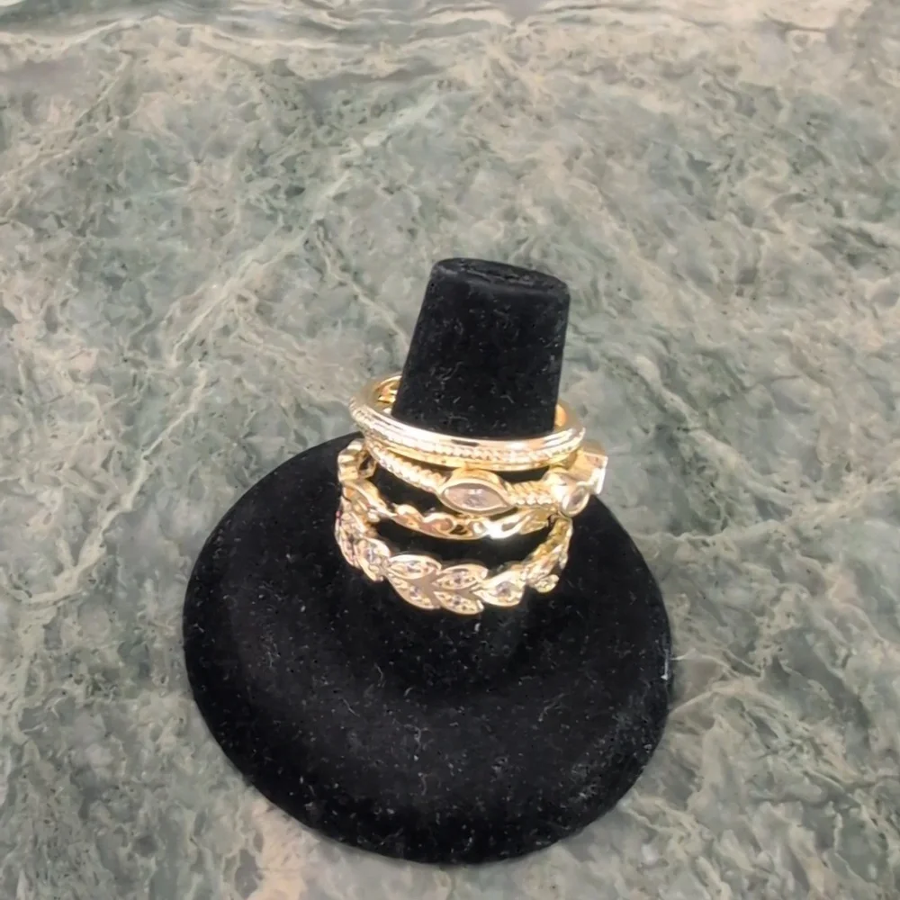 Goldtone FashionRing Set